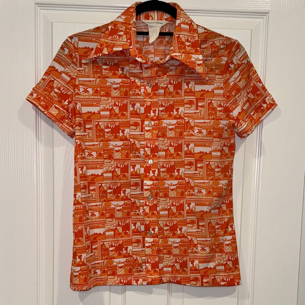 Vintage Alex Colman Vibrant Orange Graphic Men's/Women's Shirt